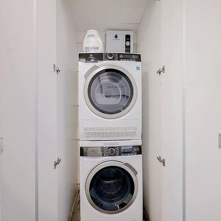 Tremont Smart 9 - A Kcm Property Кливленд Экстерьер фото