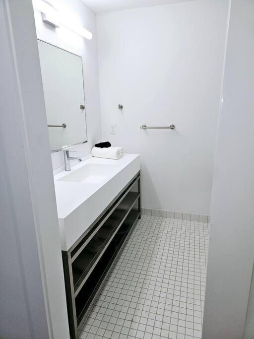 Tremont Smart 9 - A Kcm Property Кливленд Экстерьер фото