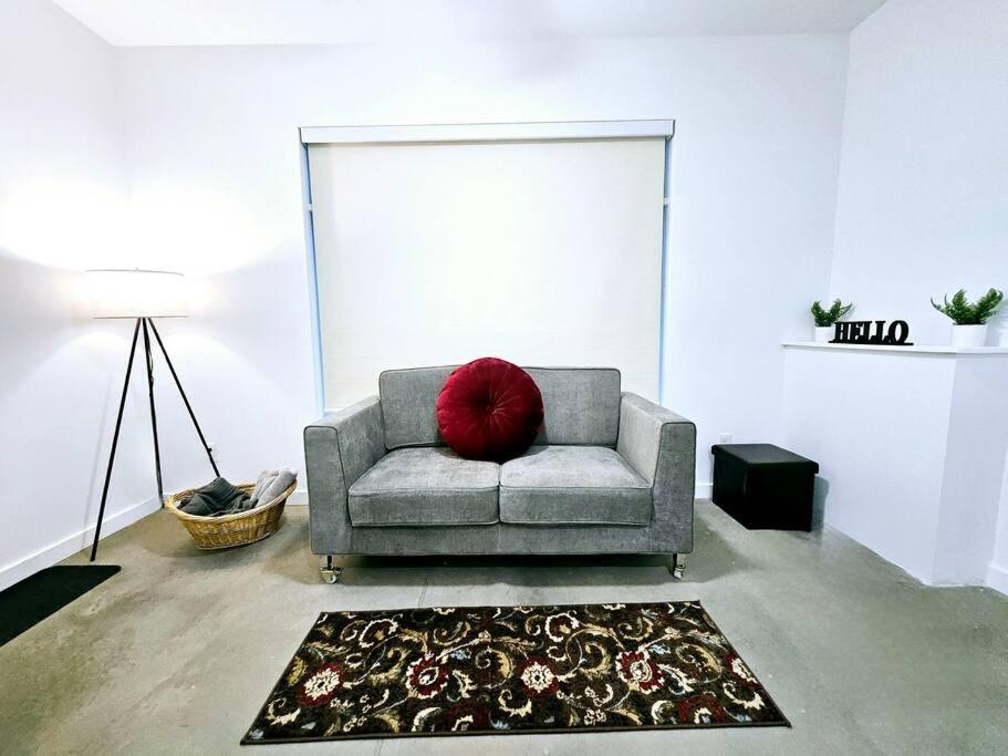 Tremont Smart 9 - A Kcm Property Кливленд Экстерьер фото